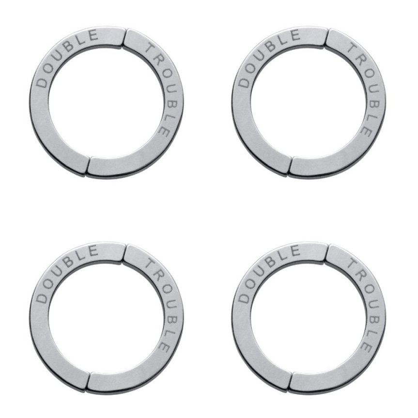 Magnetisk ring "Double Trouble" - design av Efva Attling