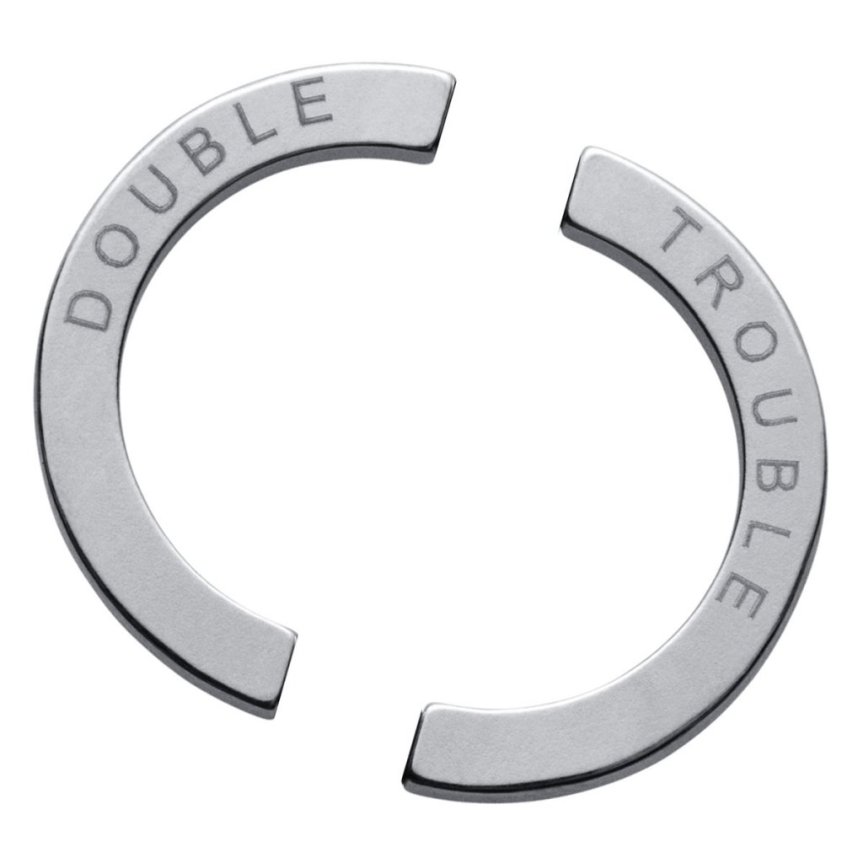 Magnetisk ring "Double Trouble" - design av Efva Attling